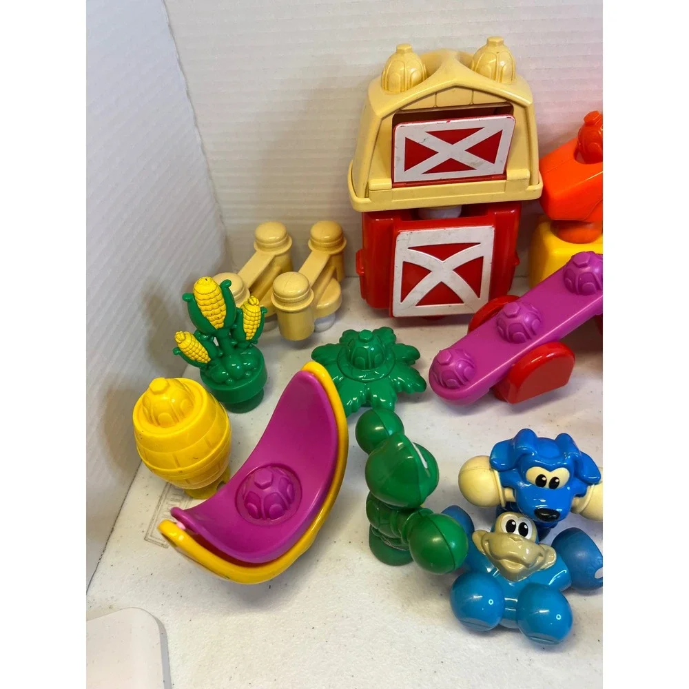 Fisher Price Pop Onz Building Blocks Lot Animals Barn Motorcycle Seesaw 30pc